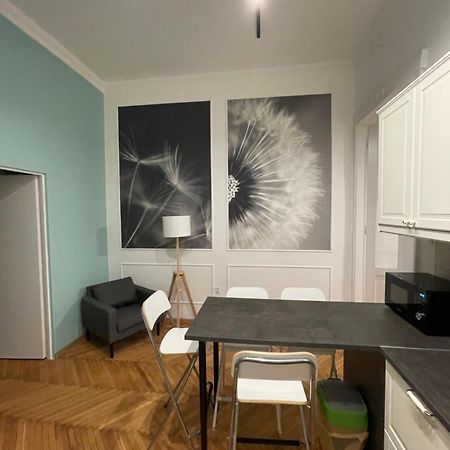 Flower Apartment ブダペスト エクステリア 写真